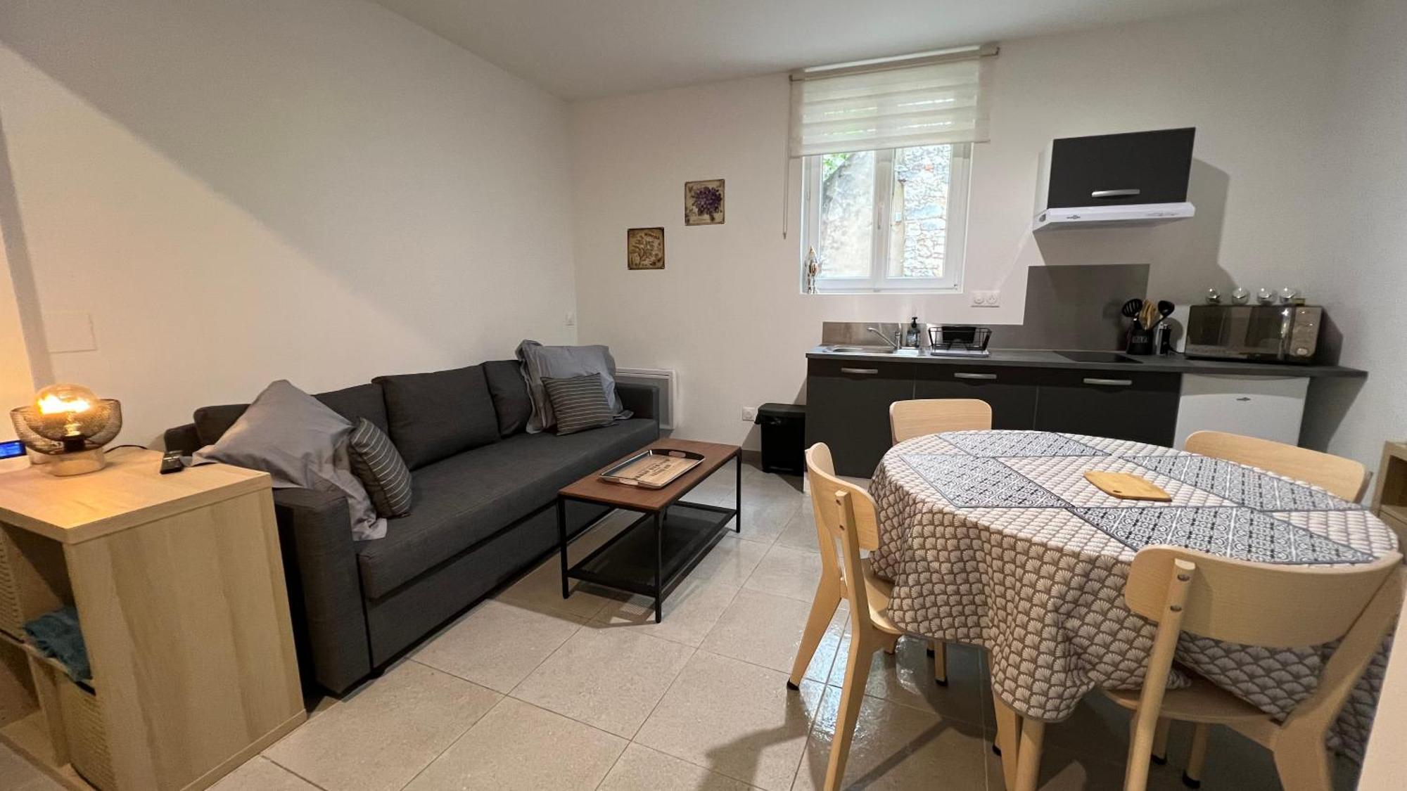 Fenix Appartement T2 40 M2 Cosy Rdc Plein Centre Ville Pierrelatte Εξωτερικό φωτογραφία